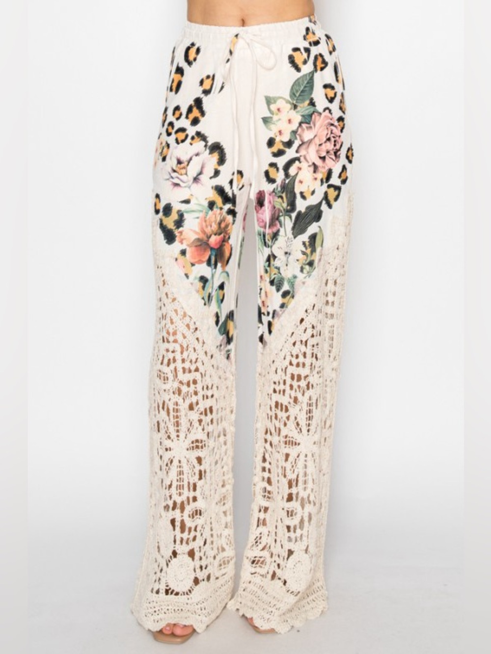PP09. Floral Crochet Wide-Leg Pants